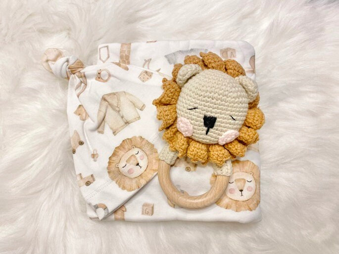 newborn baby boys lion swaddle blanket and knot hat set newborn blanket and   newborn hat spring baby gift boy, jungle animals sweet baby lion tan white cream ivory beige shower gift Newborn Boy Neutral Swaddle Gift Set lion, newborn baby boy gift,