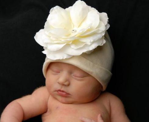 Cream Rose Infant Flower Hat